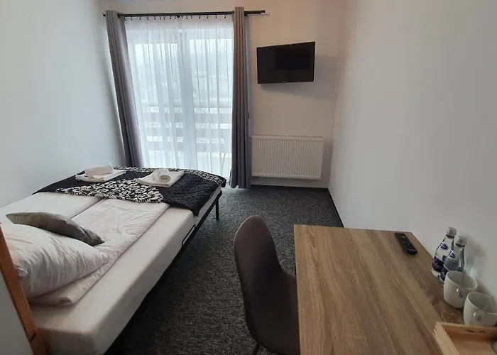 Widokowa Πανσιόν 3*